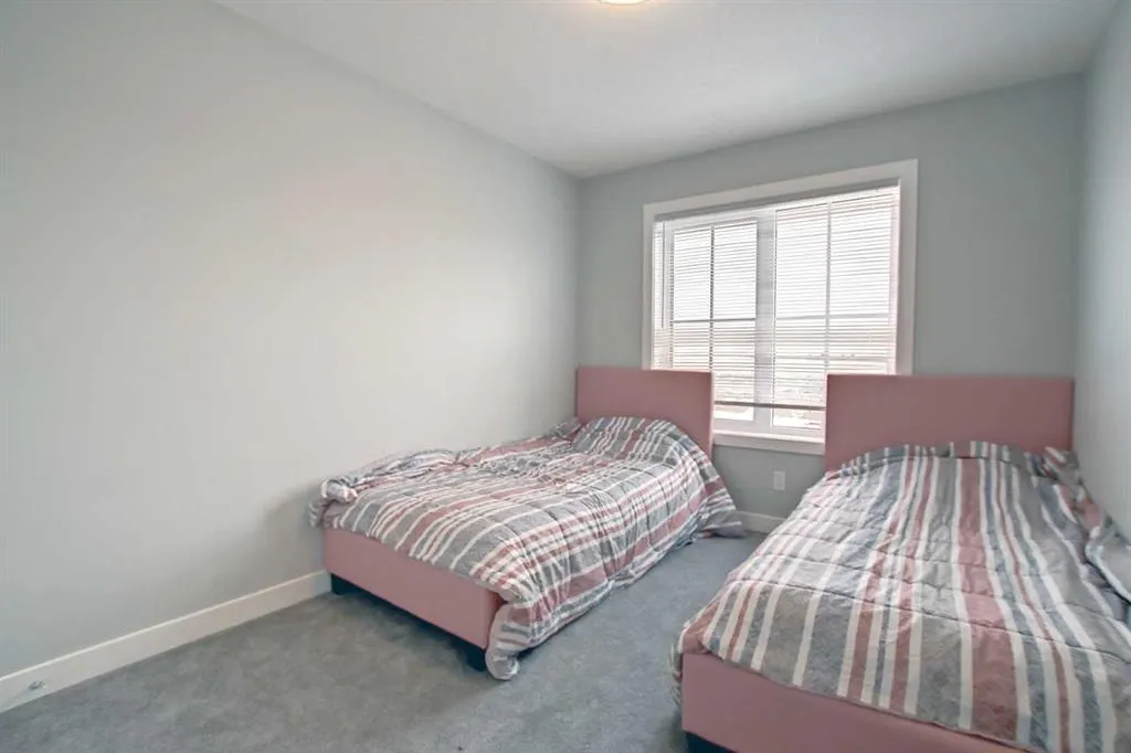 25 Belvedere Terrace SE