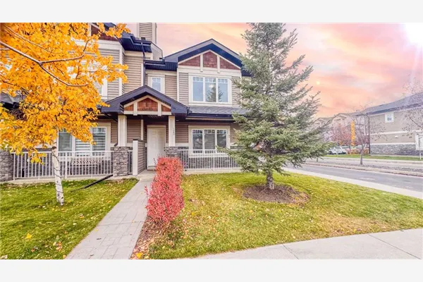 103 Prestwick Villas SE