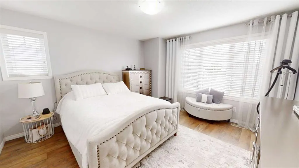 103 Prestwick Villas SE