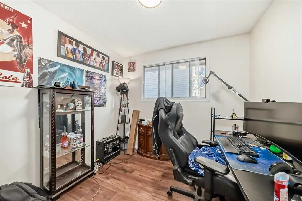 5623 Templehill Road NE