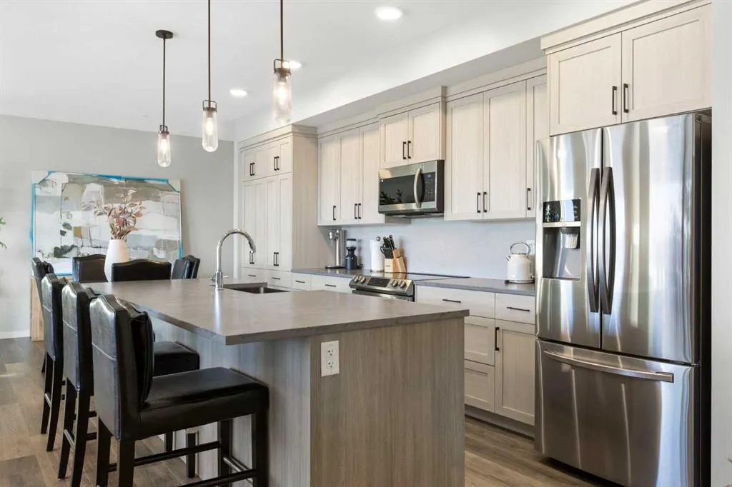 42 Cranbrook Gardens SE, #1409