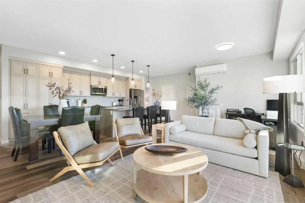 42 Cranbrook Gardens SE, #1409