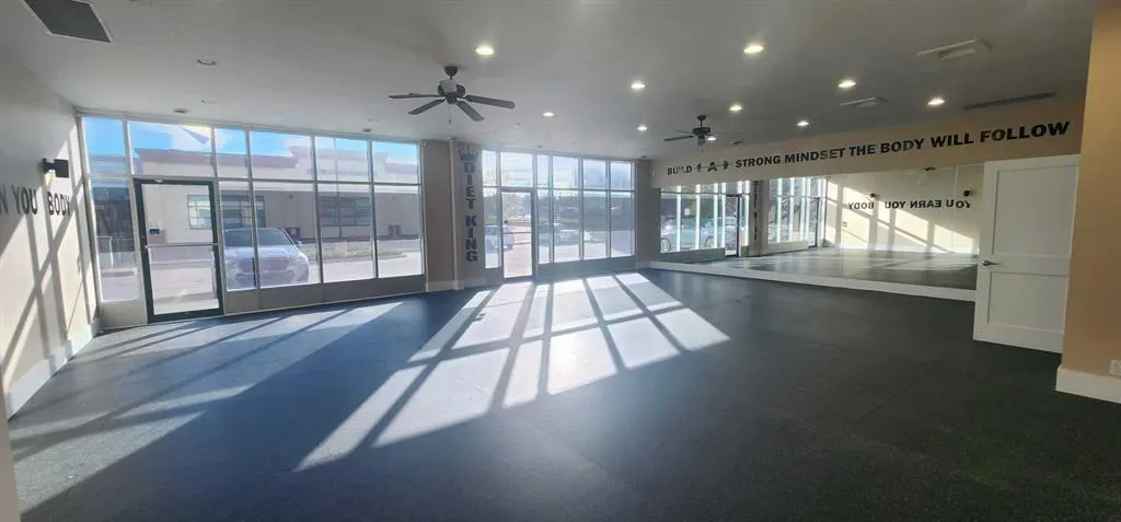 2763 SUNRIDGE Way NE