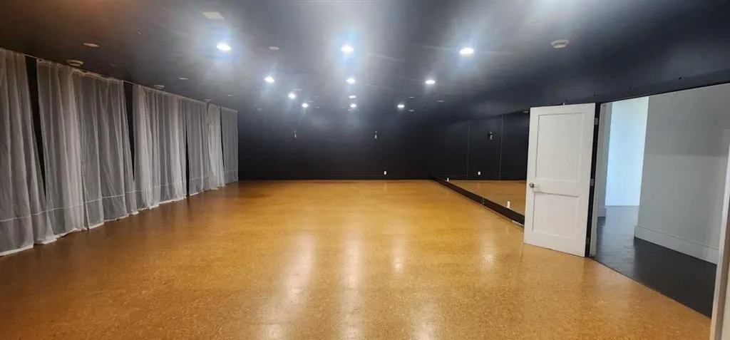 2763 SUNRIDGE Way NE