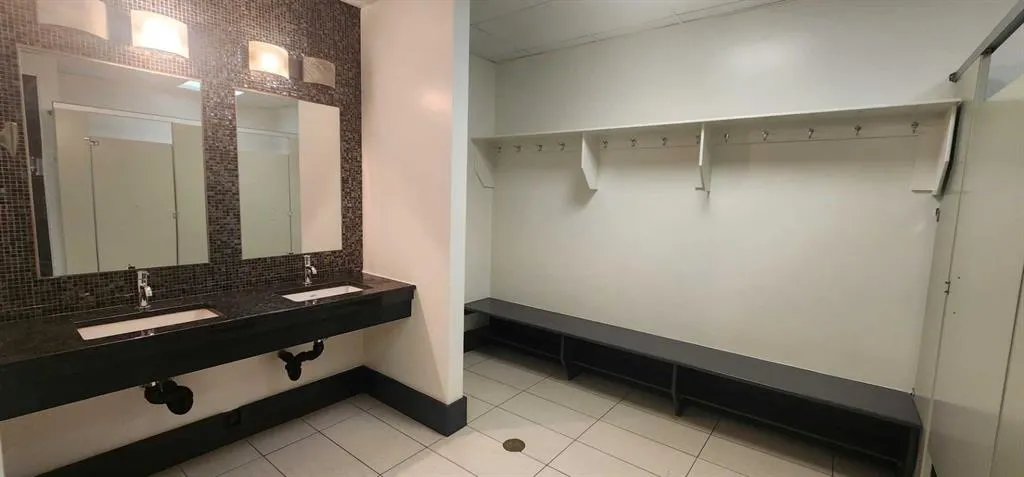 2763 SUNRIDGE Way NE