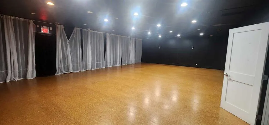 2763 SUNRIDGE Way NE