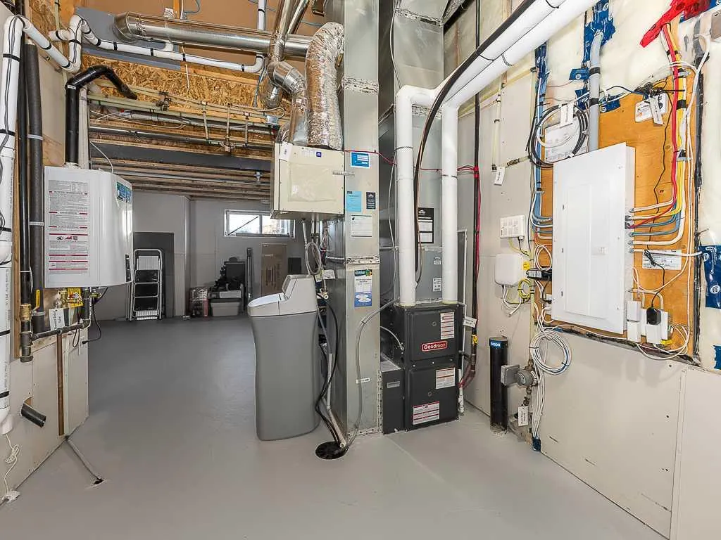 484 Belmont Heath SW