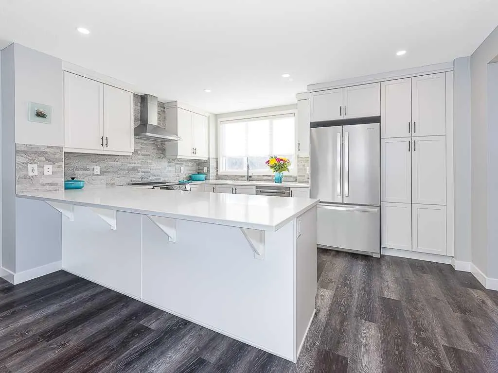 484 Belmont Heath SW