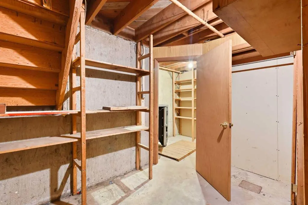 23 Fairview Drive SE