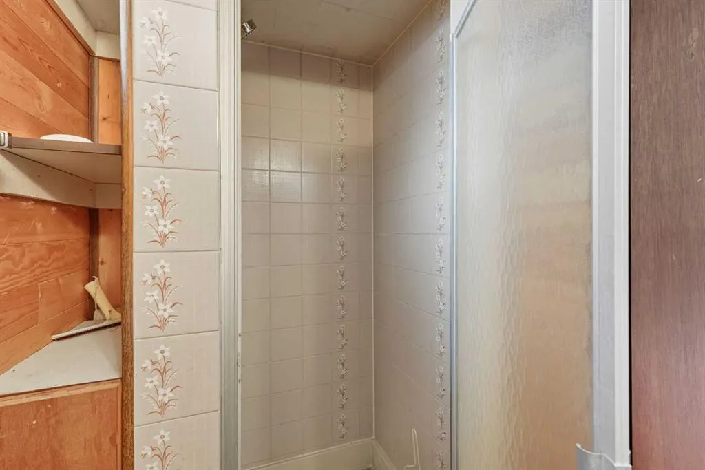 23 Fairview Drive SE