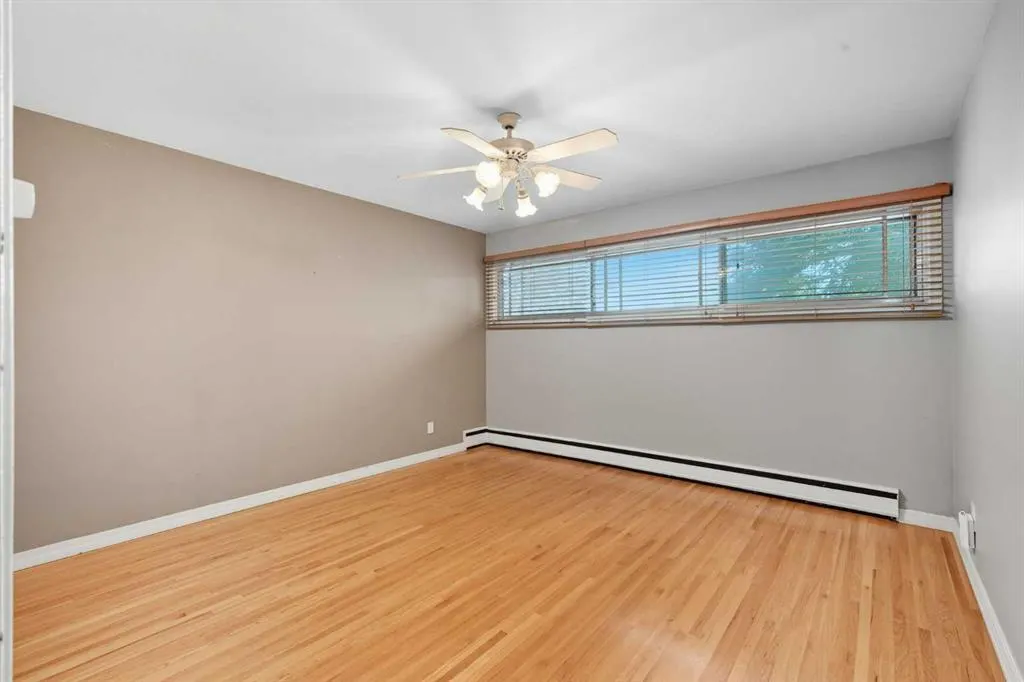 23 Fairview Drive SE