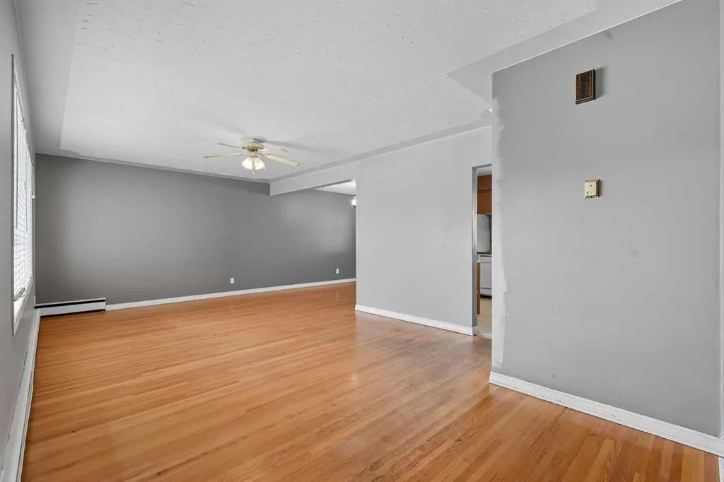 23 Fairview Drive SE