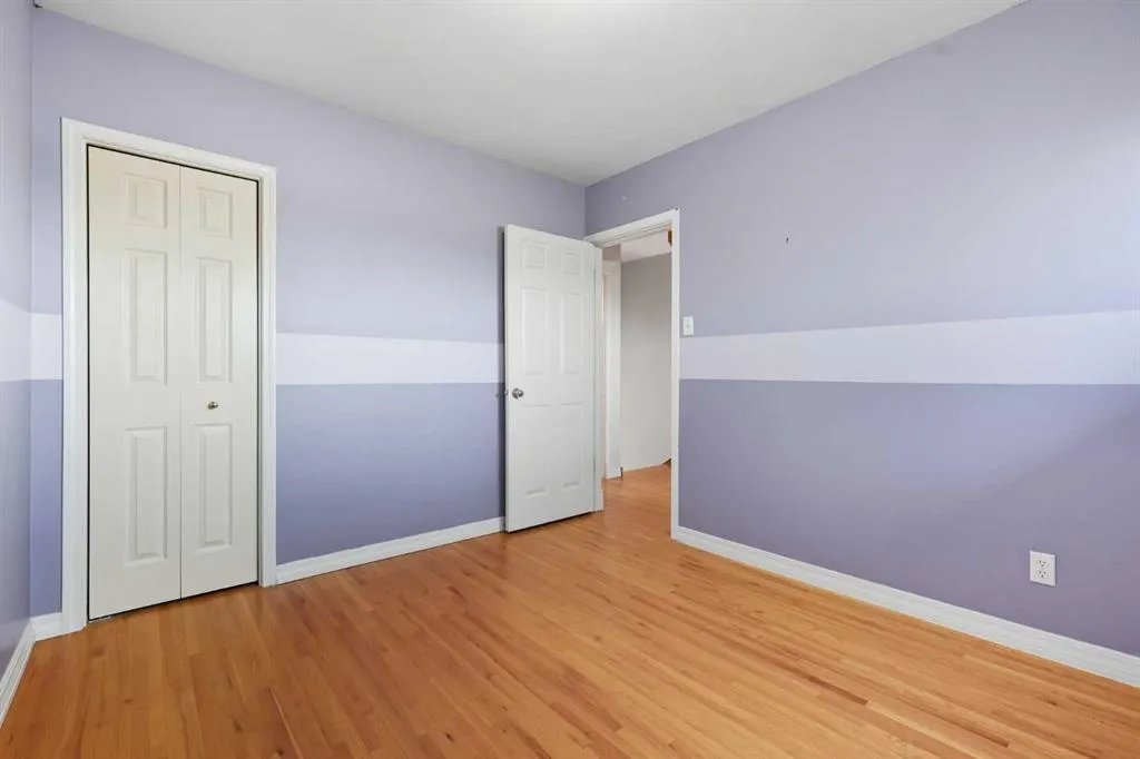 23 Fairview Drive SE