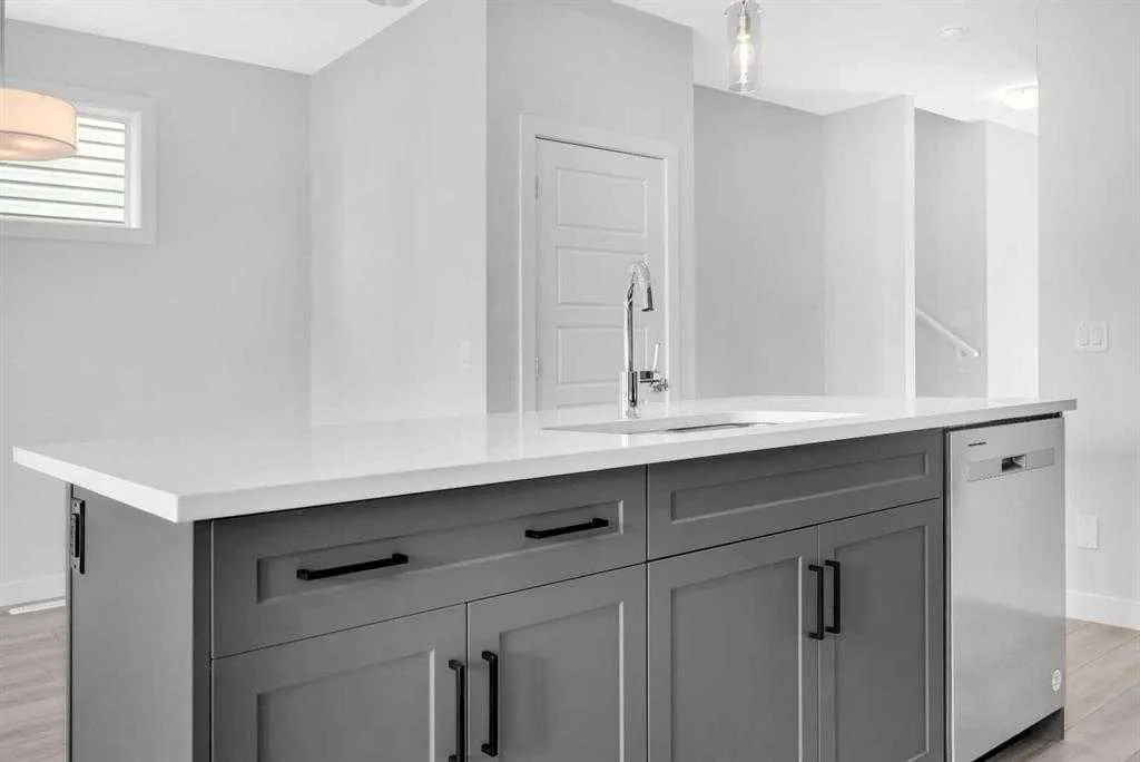 16 Amblefield Avenue NW