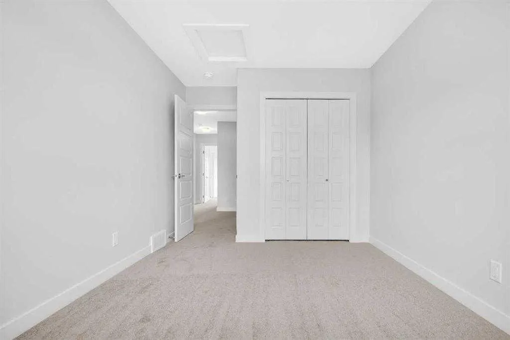 16 Amblefield Avenue NW