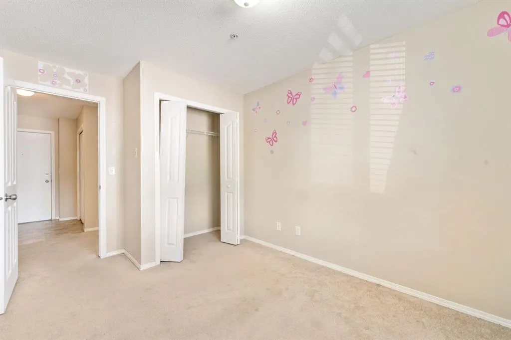 2395 Eversyde Avenue SW, #1102