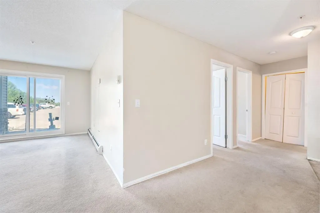 2395 Eversyde Avenue SW, #1102