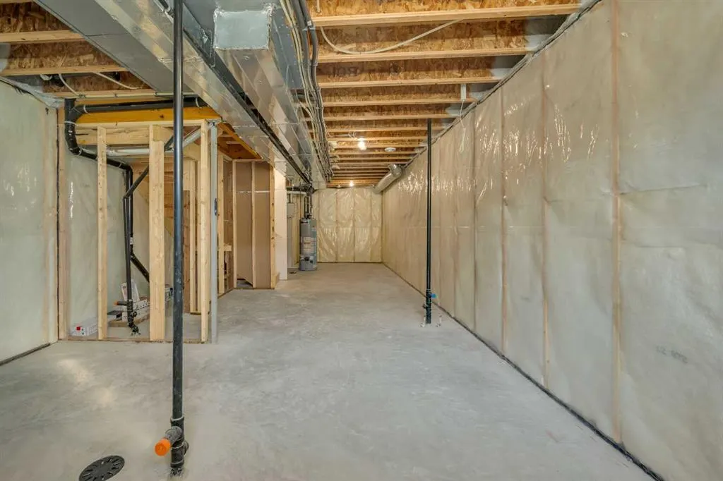 27 Amblefield Avenue NW