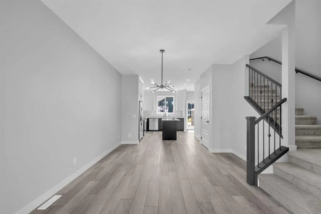 27 Amblefield Avenue NW