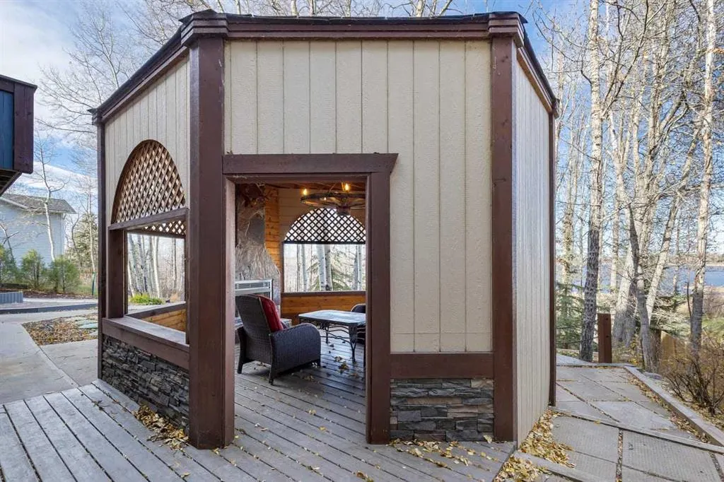 80 Cochrane Lake Trail