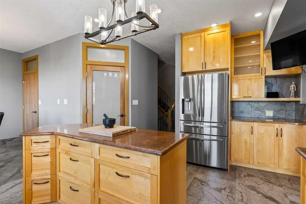 80 Cochrane Lake Trail