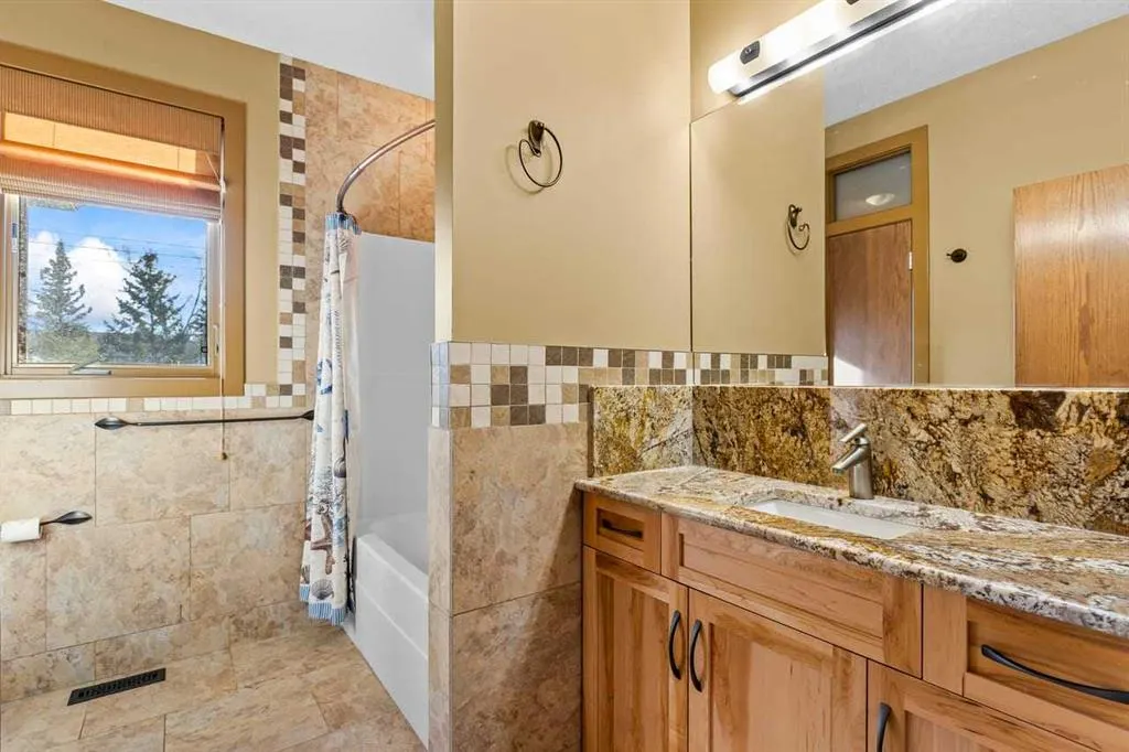 80 Cochrane Lake Trail