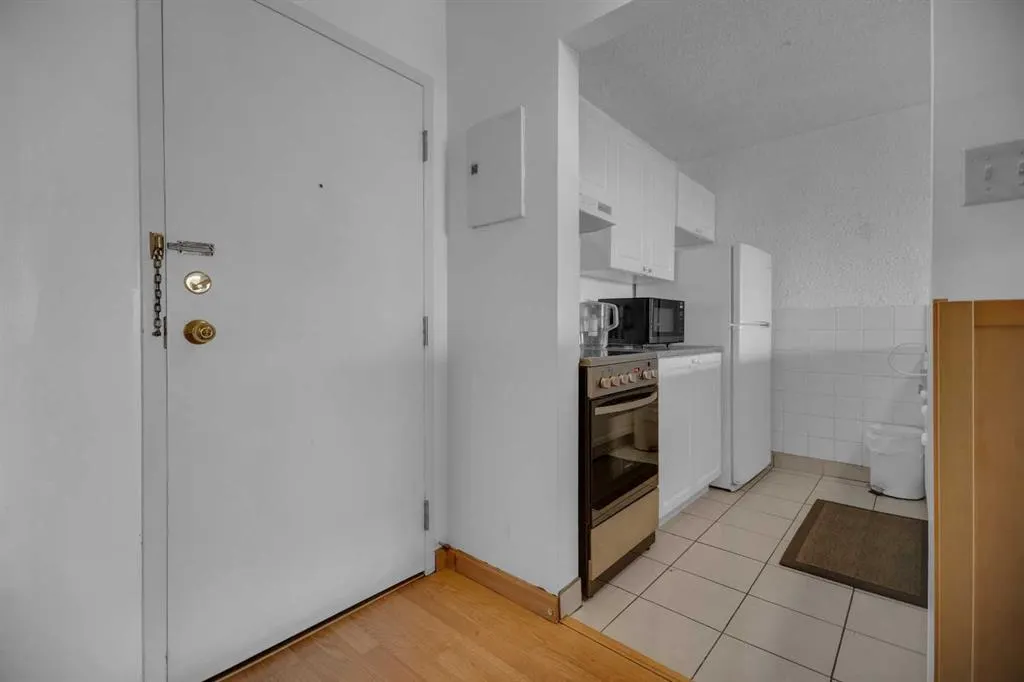 221 6 Avenue SE, #2510