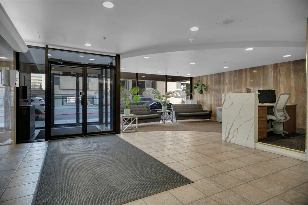 221 6 Avenue SE, #2510