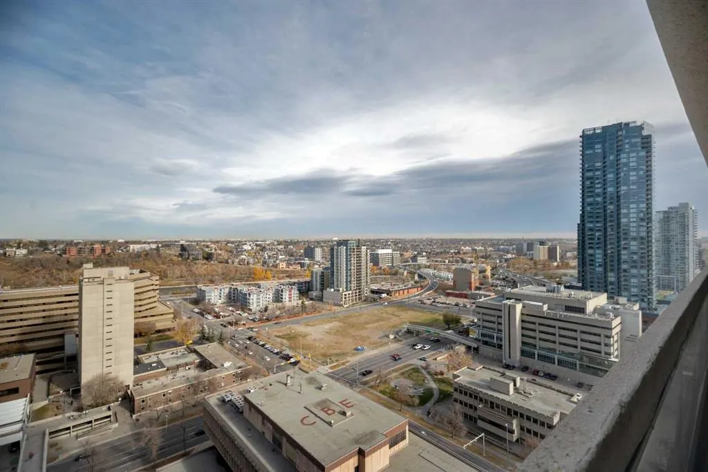 221 6 Avenue SE, #2510