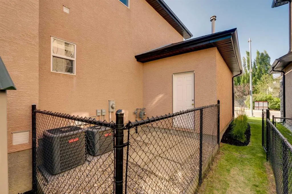 10 Arbour Vista Close NW