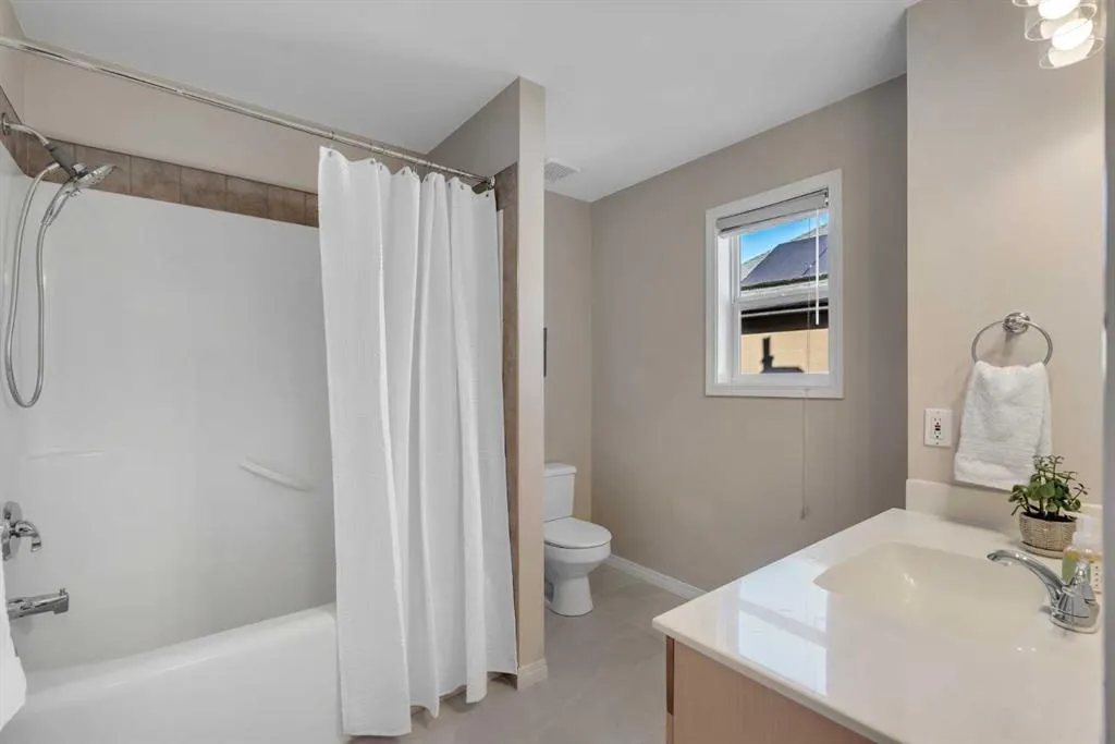 10 Arbour Vista Close NW