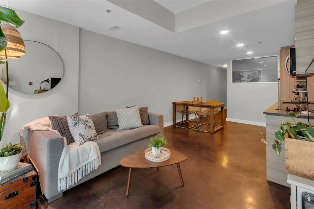 235 9A Street NW, #118