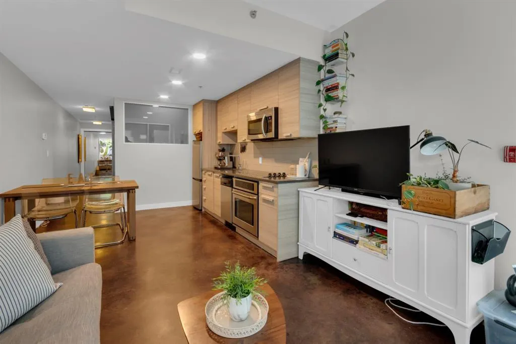 235 9A Street NW, #118