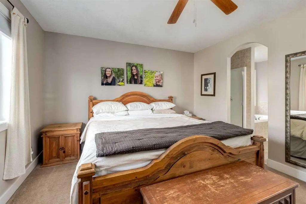 32 Evanscove Heights NW