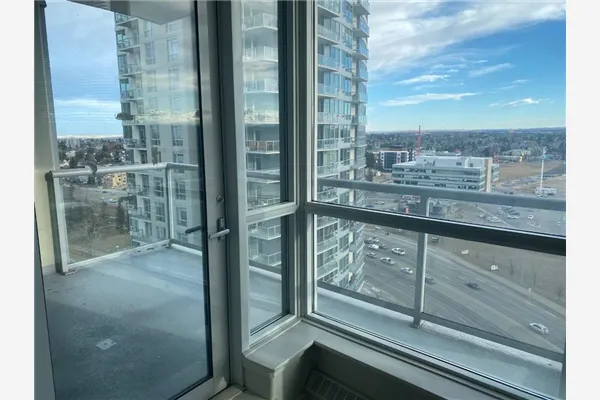 55 Spruce Place SW, #1604