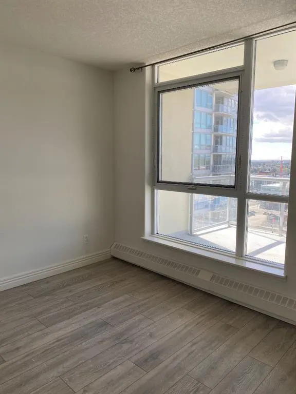 55 Spruce Place SW, #1604