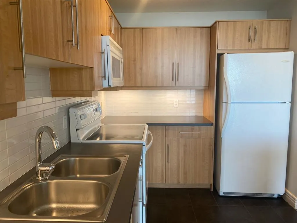 55 Spruce Place SW, #1604