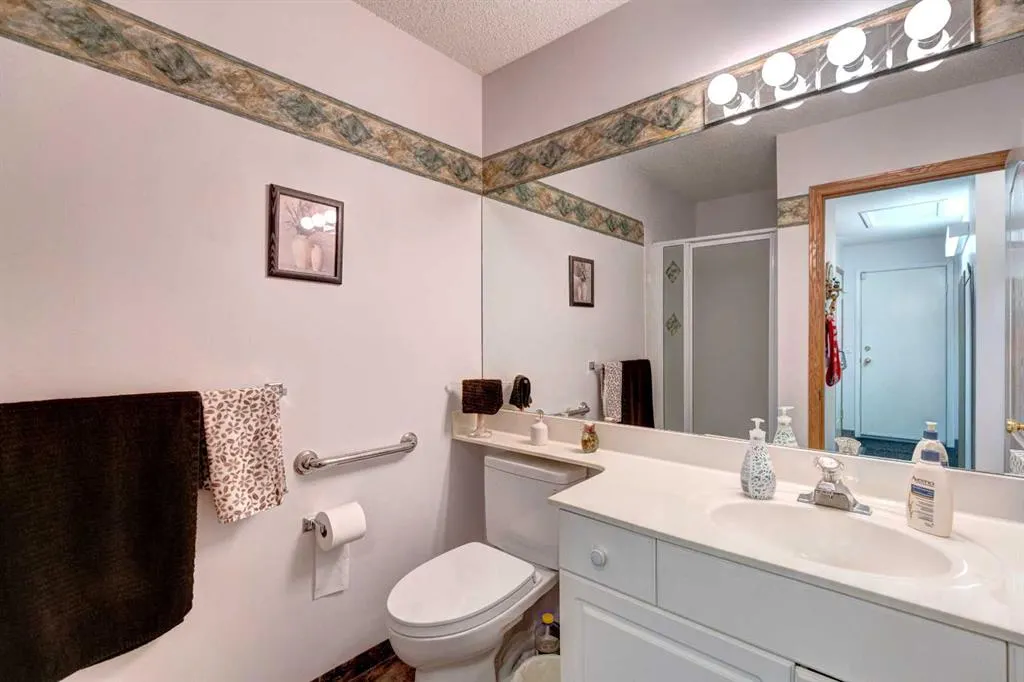 62 Mt Mckenzie Villas SE