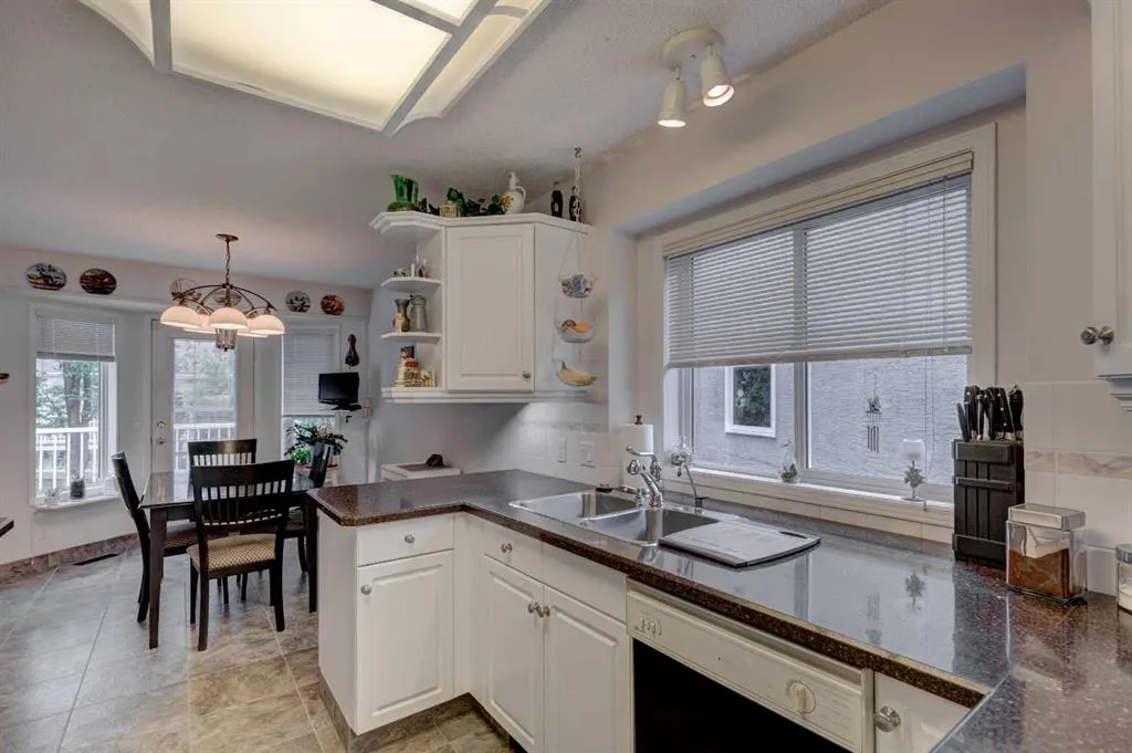 62 Mt Mckenzie Villas SE