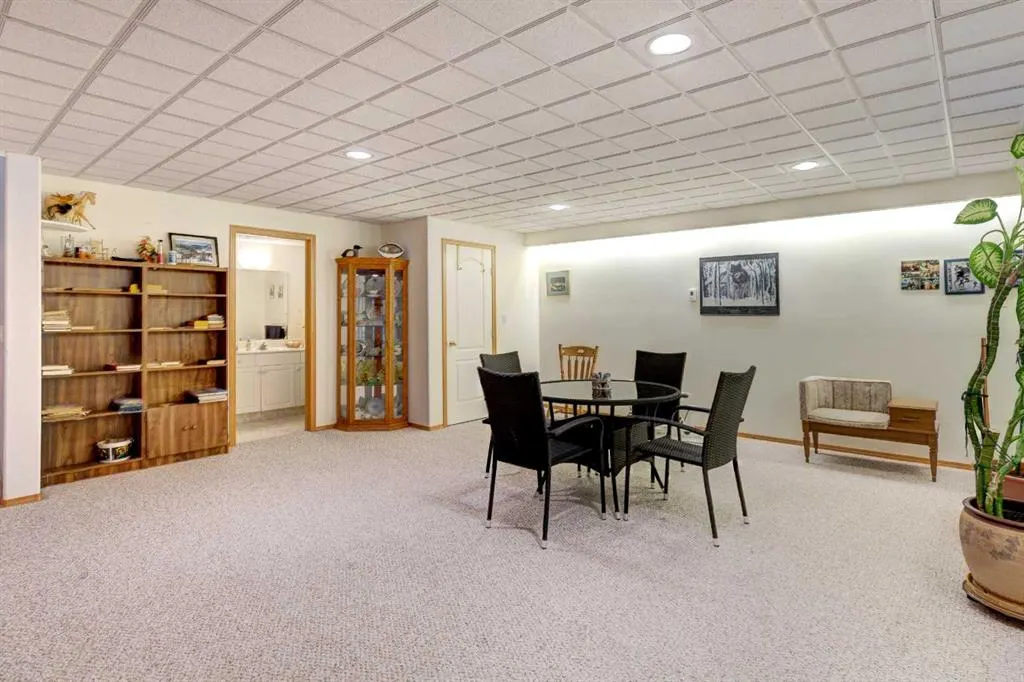 62 Mt Mckenzie Villas SE