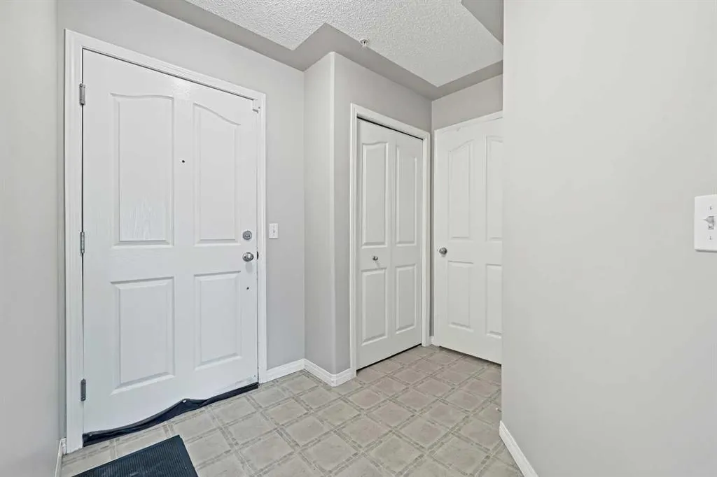 369 Rocky Vista Park NW, #212