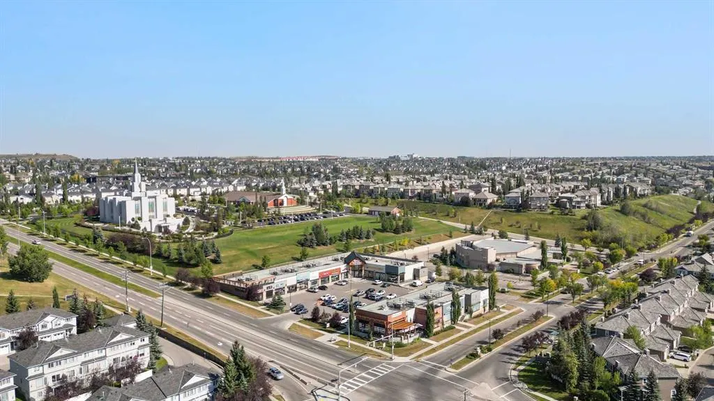 369 Rocky Vista Park NW, #212