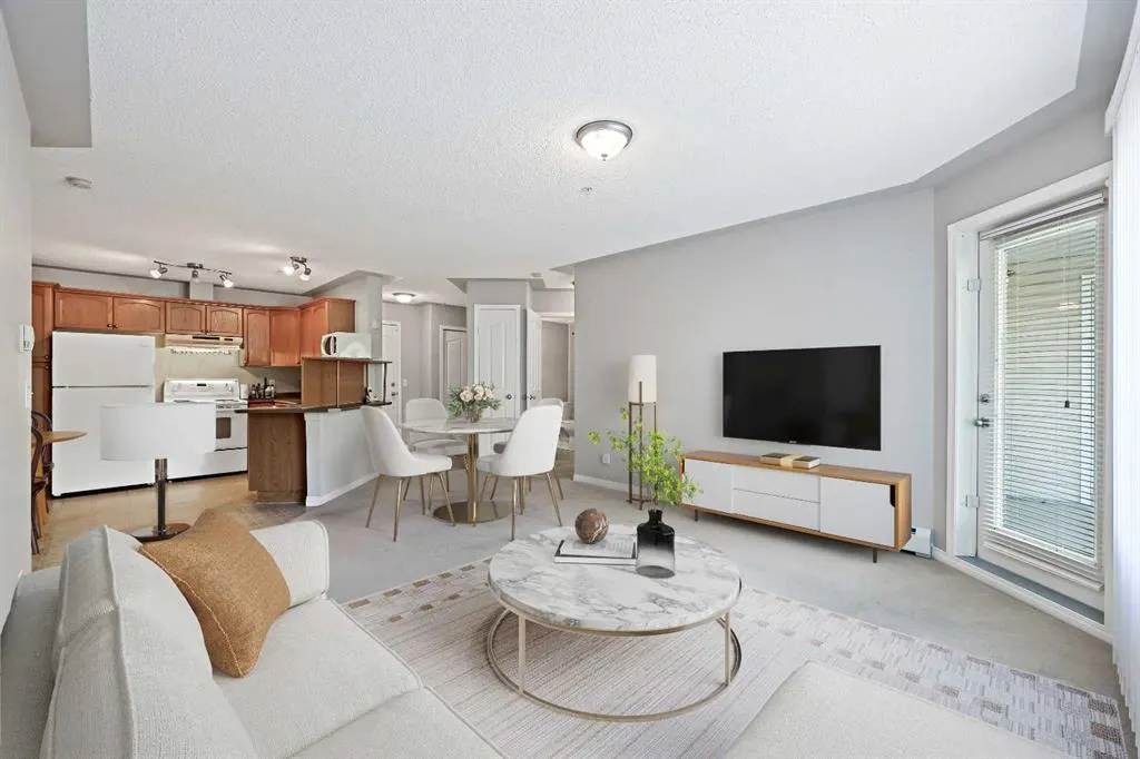 369 Rocky Vista Park NW, #212