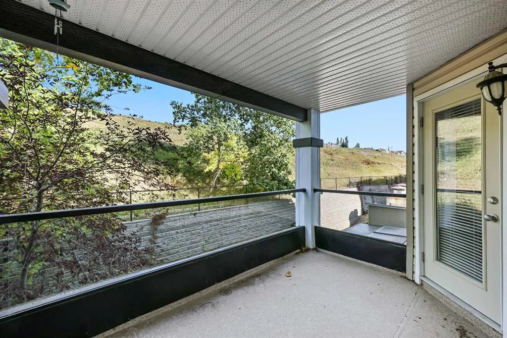 369 Rocky Vista Park NW, #212