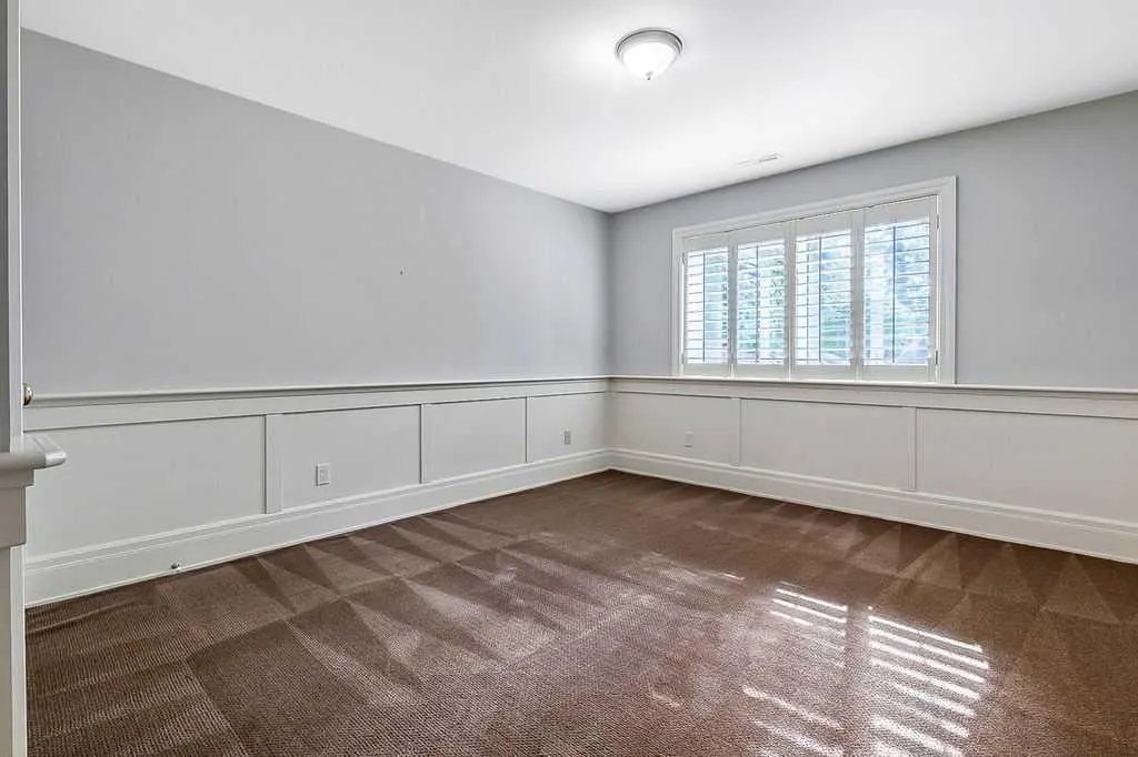 35 Summit Pointe Drive