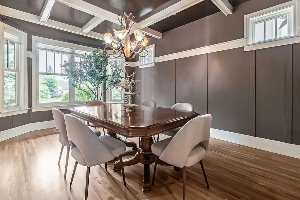 35 Summit Pointe Drive