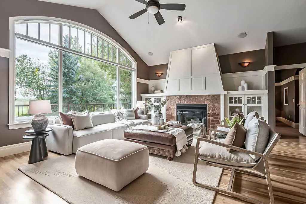 35 Summit Pointe Drive