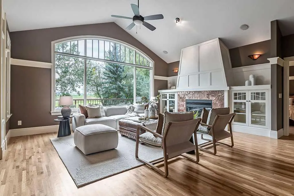 35 Summit Pointe Drive