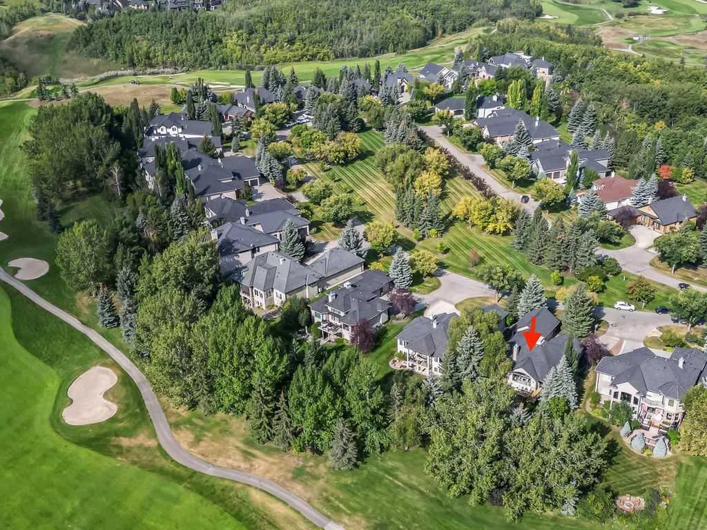 35 Summit Pointe Drive