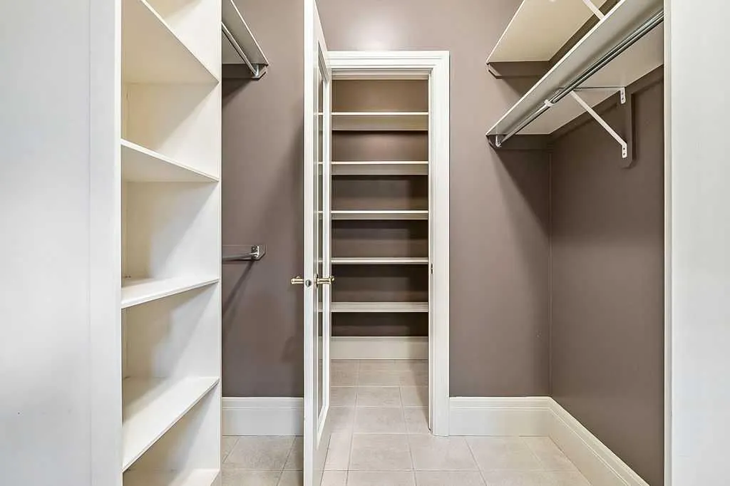 35 Summit Pointe Drive